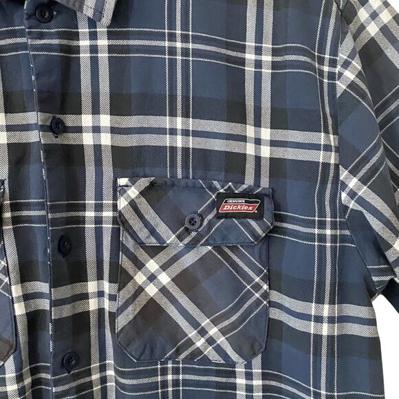 Dickies Mens Size XL Blue Plaid Button Up Work Shirt Short Sleeve Chest Pockets - Picture 6 of 8